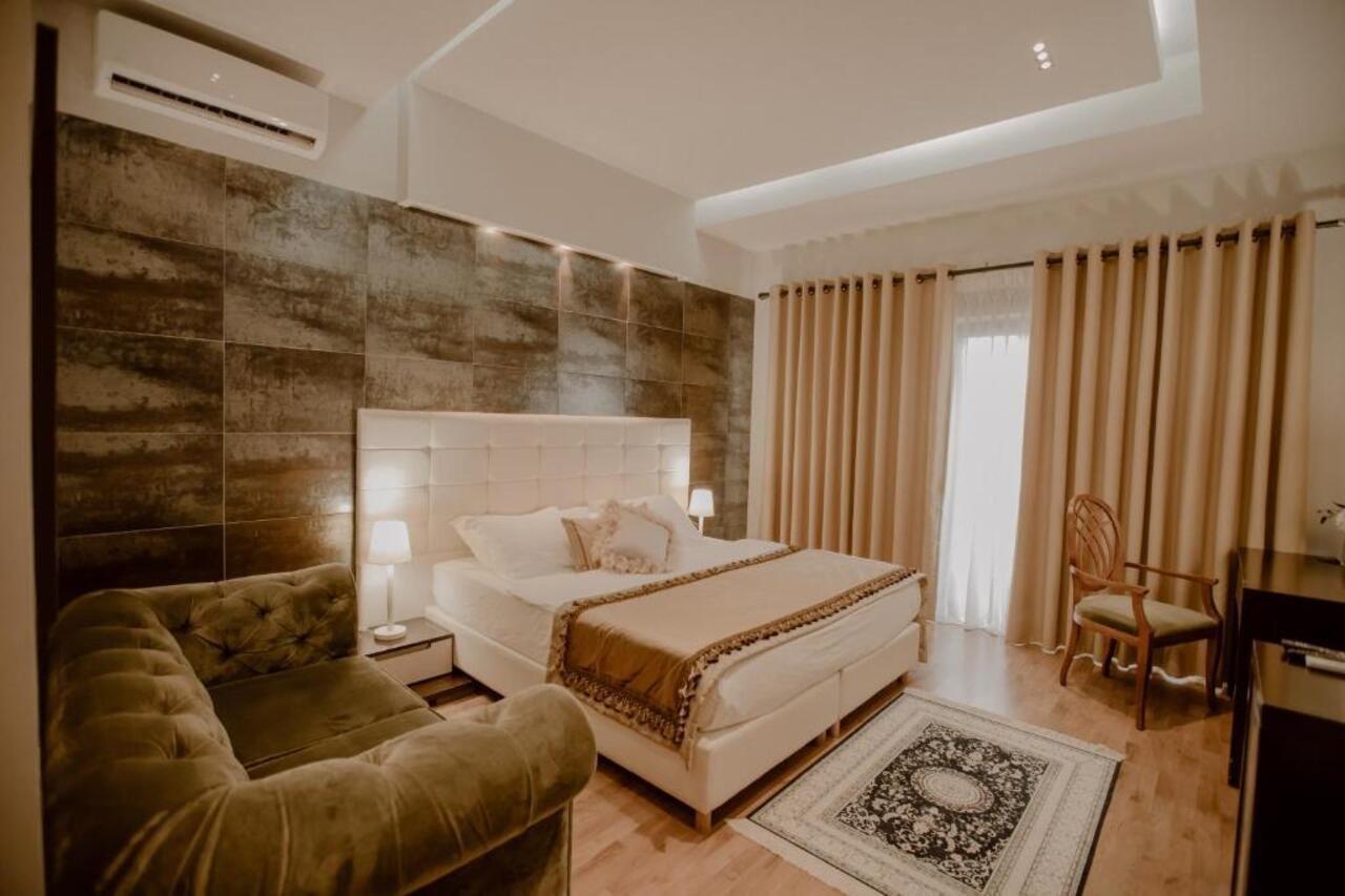 Green House Hotel & Restaurant Tirana Exterior photo